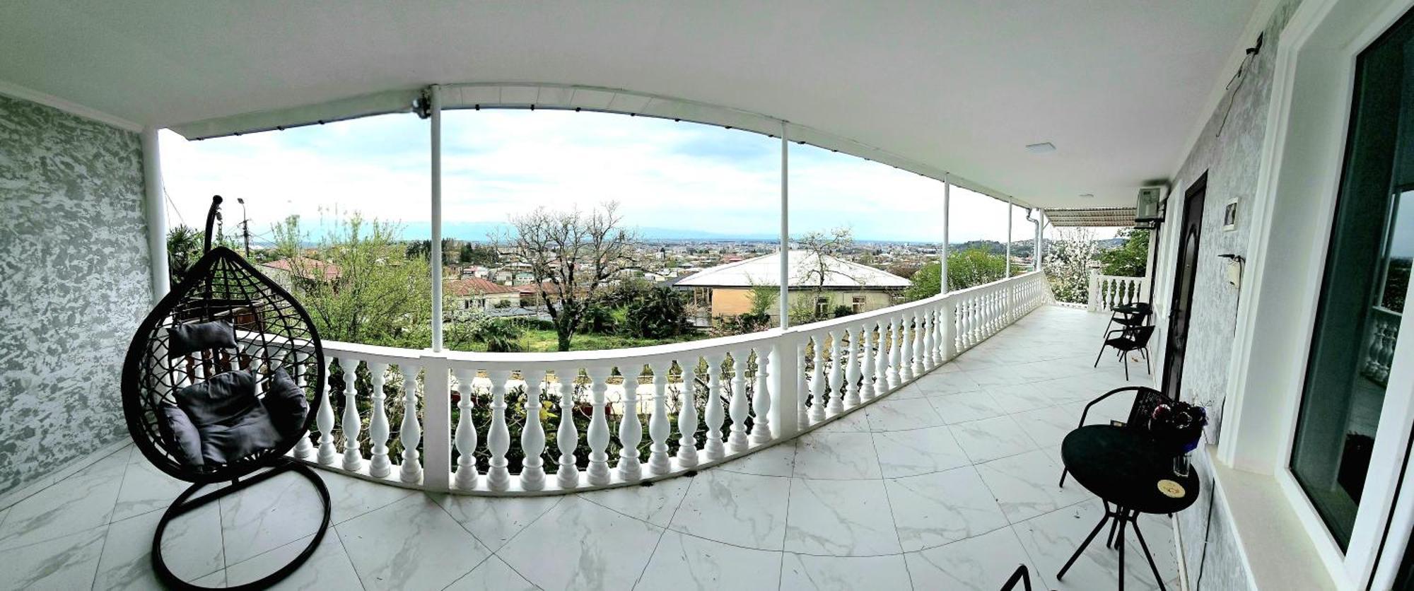 Hilltop Guest House Kutaisi Dış mekan fotoğraf